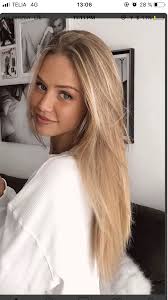 Blonde hair, natural, beautiful teen age girl. Not The Color But The Size Of The Highlights Hair Styles Long Hair Styles Blonde Hair Color