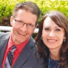 A little over a year ago, I started a journey at the Haslam College of  Business, chasing after my MBA in Strategic Leadership. What a wonderful  and life-changing experience for me, and