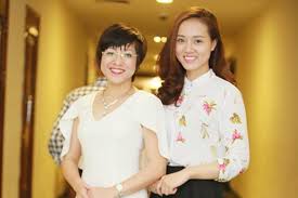 Dàn bê tráp của nhà trai cũng gồm nhiều gương mặt diễn viên trẻ như: Vá»£ Nsnd Cong Ly Náº¿u Toi Noi Quy Máº¿n Chá»‹ Tháº£o Van Co Bá»‹ Gá»i La Lá»' Tin Tá»©c 7s