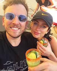 Dylan alcott's 2018 could not have been better. Paralympischen Dylan Alcott Ist Die Liebevolle Selbst Isolieren Mit Sexualwissenschaftler Freundin Chantelle Otten Aktuelle Boulevard Nachrichten Und Fotogalerien Zu Stars Sternchen