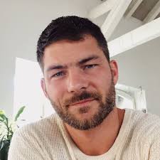 Stream Steven Käser music