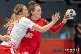 Hier sehen sie bilder unserer zahlreichen veranstaltungen und ausflüge. Osterreich Gegen Polen Die Bilder Vom Frauen Handball Wm Play Off Spiel