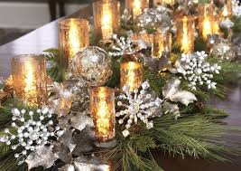 Beautiful Christmas Table Decor Love Mixing Silver And Gold Christmas Table Settings Christmas Table Decorations Gold Christmas Decorations