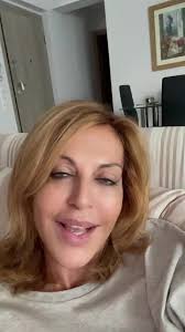 Stylish Room Decor Inspiration with Modern Interiors