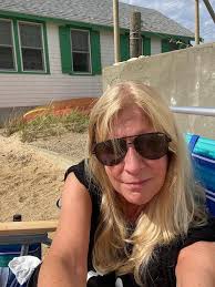 Originally from Massachusetts now living in Wilmington NC... Please welcome  Allison Joyce to our group