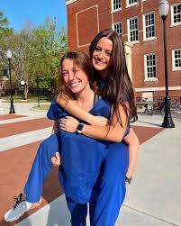 Pics from my last day of school EVER 🥳🎓so thankful for my girls &  @etsudentalhygiene 🦷