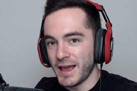 There are many times in his videos that he says i love you. Captainsparklez S Custom Pc Build Mostsubscribedstreamers Top50mostsubscribed Prebuilt Custom Pc Most Popular Videos Music Parody