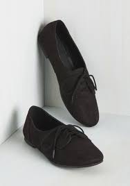 Classic Character Flat In Black Mod Retro Vintage Flats Modcloth Com Faux Suede Shoes Dress Shoes Men Prom Shoes