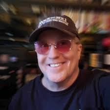 Roxanne Strom's Instagram, Twitter & Facebook