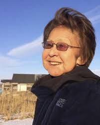 Ella Pearson's Instagram, Twitter & Facebook