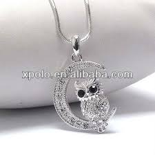 Singkat narasi, selesai pertunjukan, lantaran hari telah larut malam semakin tambah larut, mataku belum juga terpejam. Kalung Liontin Bulan Dan Burung Hantu Mata Kristal Hitam Lapis Emas Putih Buy Hitam Owl Mata Kalung Burung Hantu Dan Bulan Liontin Kristal Putih Kalung Product On Alibaba Com