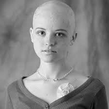 Kim Luper's Instagram, Twitter & Facebook