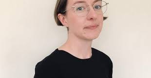 Katy Dixon's Instagram, Twitter & Facebook