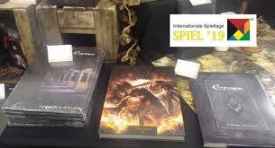 Spiel 2019 Studio Agate Mit Fateforge Und Shadows Of Esteren High Fantasy Spiele Und Zwielichtig