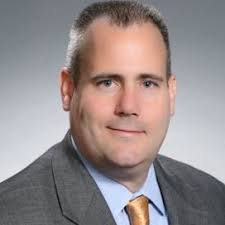 Martyn Curragh Joins Warburg Pincus as Senior Advisor