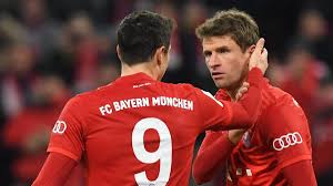 Board member for marketing andreas jung receives the keys for the new. Fc Bayern Thomas Muller So Unverzichtbar Wie Robert Lewandowski Eurosport