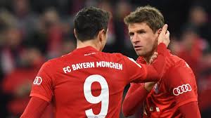 Robert lewandowski is an outstanding polish football star competing as a brilliant striker for bayern munich. Fc Bayern Thomas Muller So Unverzichtbar Wie Robert Lewandowski Eurosport