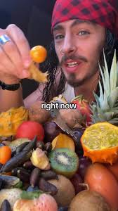 Delicious Fruit Mukbang with Michelle and Cain Kerner