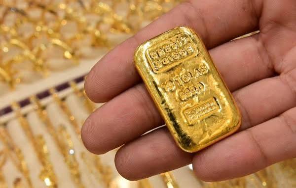 أسعار سبائك الذهب اليوم الجمعة.. ارتفاع مفاجئ لعيار 24 في الصاغة | المصري اليوم