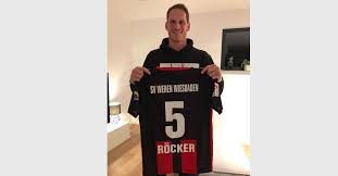 All information about wehen wiesbaden (3. Fussballprofi Benedikt Rocker Ist Teil Von Helftvonzuhause Und Stiftet Sein Matchworn Trikot Von Wehen Wiesbaden