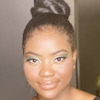 Sandra Nicolas's Instagram, Twitter & Facebook