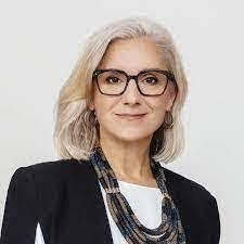 Karen Shimada's Instagram, Twitter & Facebook