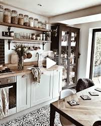 28 Superbes Idees D Ilots De Cuisine In 2020 Kitchen Design Small Modern Farmhouse Kitchens Kitchen Style