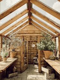 Gewachshausgarten Gewachshaus Gewachshausschuppen Magnolienmarkt Garten Gartenhaus Unsere Reise Zu In 2020 Gewachshausgarten Garten Gewachshaus Gewachshausplane