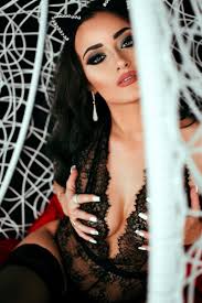 Pin By Jane On Kittie Kats Seduction Kitty How To Wear