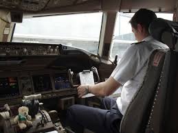 Wages typically start from $46,254 and go up to $165,695. Millennials Make Up The Biggest Group Of Commercial Pilots
