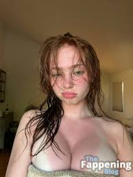 Renatarii  Renata Ri  renata_ri  renatarrii Nude Leaks OnlyFans Photo 15  | TheFappening