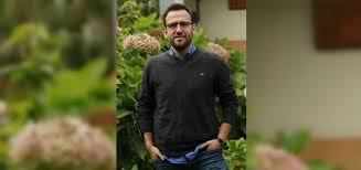 Metido en el mundo digital hace un buen tiempo. Pablo Vidal Diputado De Rd Los Hijos Del Presidente No Debieron Subirse Al Avion