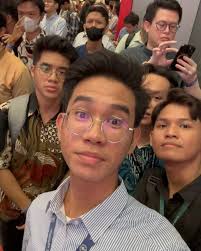 Today, Thursday, November 7, I attended the CMSE (Capital Market Summit  Expo) 2024 seminar by Mr. Lo Kheng Hong, Mr. Lukas Setia Atmaja, and Ms.  Dian Masyita. A very interesting seminar with a theme ...