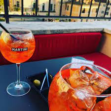 Bottled Up To Spritz Or Not To Spritz Food Dining Qctimes Com