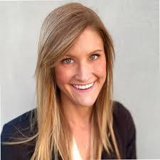 Heather Wishart's Instagram, Twitter & Facebook