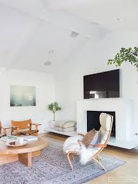9 Modern Home Interior Design Ideas To Steal For Your Next Makeover Hunker Minimalist Living Room Modern Home Interior Design Apartment Decorating Livingroom