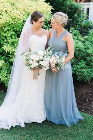 Optez pour une de nos superbes robes de mariée femme enceinte pour être resplendissante le plus beau jour de votre vie. 75 Robes De Ceremonie Pour Femme De 50 Ans Tendances Pour 2020
