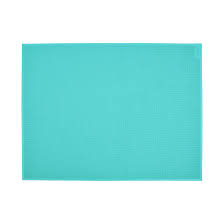 basics placemats coloured and resistant placemats