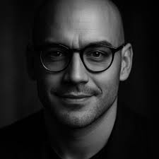 Bobby Dillard, MBA '12, and fellow UT grad Rob Gandy, founders of the Cielo  Property Group, have pledged $1 million to support the homeless in Austin. 