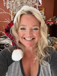 Hi! Every day I get at least 20 ads people want me to post. So, I finally  came to a solution that I hope business members will honor to show good  business