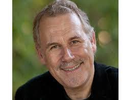 Colin Ponder's Instagram, Twitter & Facebook