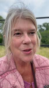 It’s been a long day, how are you doing wherever you are? 🐶🌺🐶