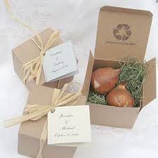 Fresh And Fun Tulip Themed Wedding My Wedding Reception Ideas Blog Spring Wedding Favors Plantable Wedding Favors Unique Wedding Favors