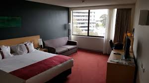 Holiday inn melbourne airport provides the ideal solution for early morning flight times and airport layovers. Nice Comfortable Room Picture Of Holiday Inn Melbourne Airport Tullamarine Tripadvisor