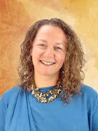 Jennifer Chestnut's Instagram, Twitter & Facebook