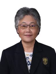 Sabah Chinese High School 巴華中學- 巴中董事长谢瑶移交三千令吉名誉席餐券给斗湖福建会馆第三副主席周易扬|