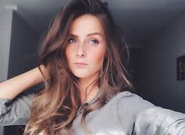 Max verstappen has a new girlfriend, after announcing his split from former partner dilara sanlik last year. F1 S New Playboy Max Verstappen Babes Linked To Teen Race Star Revealed Daily Star