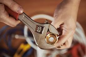 There are two types of plumbing services in singapore. Kitchen Plumbing