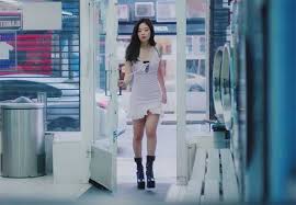 Kim jennie blackpink outfits mode ootd black pink kpop blackpink photos blackpink fashion korean fashion blackpink jisoo look cool. Blackpink Jennie S 22 Outfits In Solo Mv