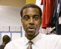 Former Hawkeye Roy Marble loses youth post after arrest